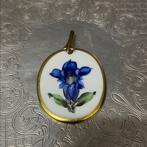 Blue Floral Oval Pendant with Gold Trim